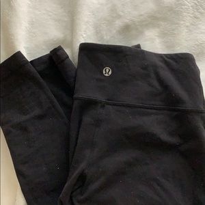 Black Lululemon leggings